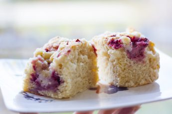 drozdzowe_z_truskawkami