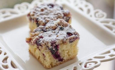 Sypany placek drożdżowy