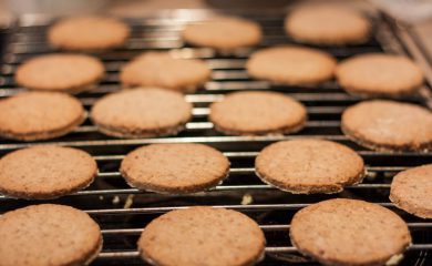 Kruche ciastka z czekoladą min-comp