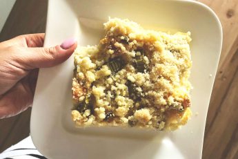 Ciasto drożdżowe z rabarbarem