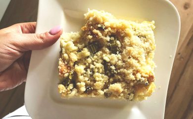 Ciasto drożdżowe z rabarbarem